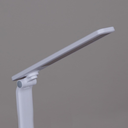 Настольная лампа Reluce 00518-0.7-01 WT