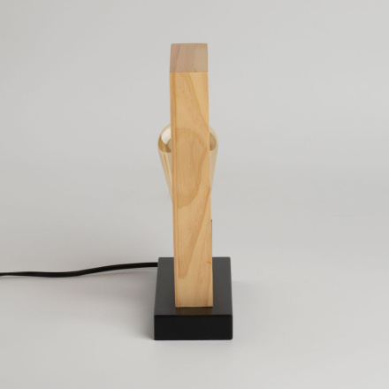 Настольная лампа De Markt Акцент 680033901