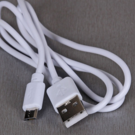 Настольная лампа Reluce 00010-0.7-01D white