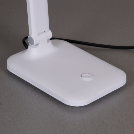 Настольная лампа Reluce 00518-0.7-01 WT