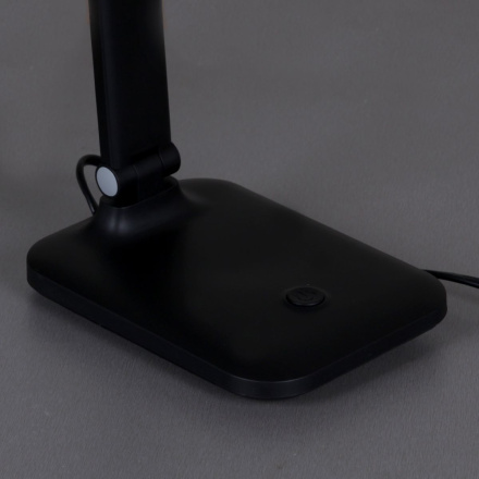 Настольная лампа Reluce 00518-0.7-01 BK